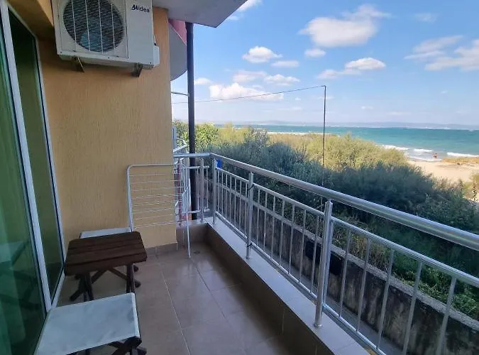 Guest house California